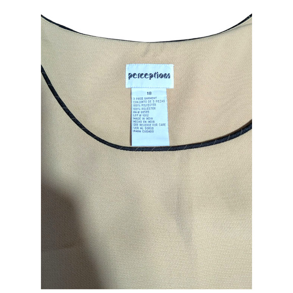 Perceptions Women's Top Size 18 - For this Shirt Only (tag says 3-piece garment) - Picture 5 of 7